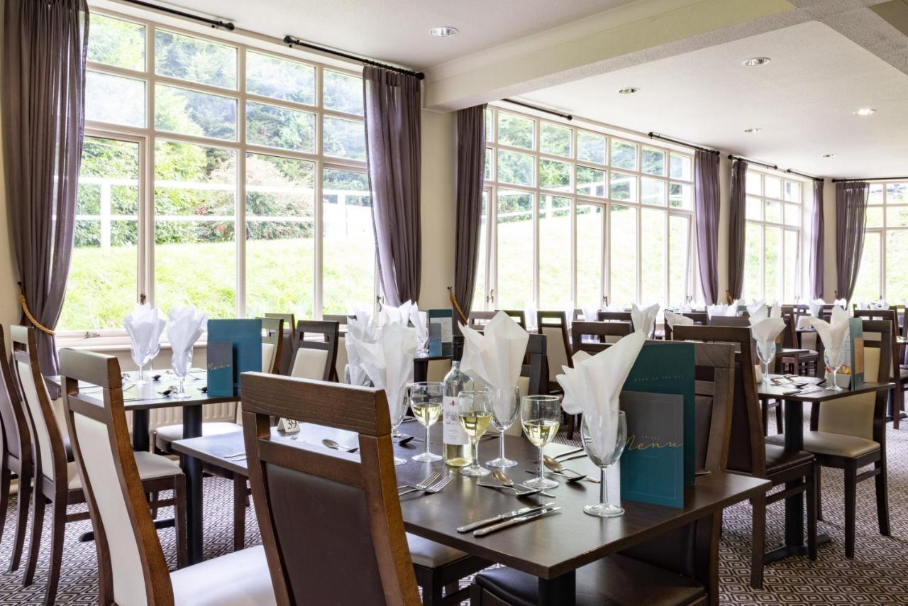The Broadway Park Hotel Sandown Exteriör bild