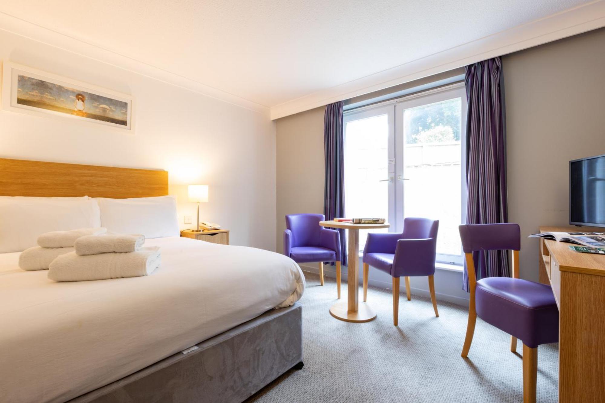 The Broadway Park Hotel Sandown Exteriör bild